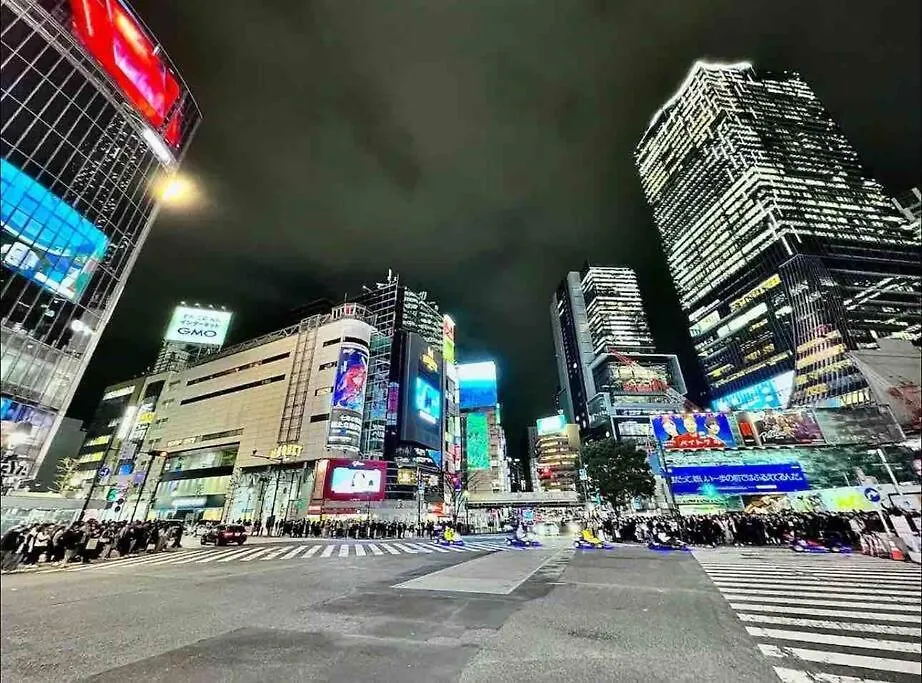 渋谷5分のダブルベット2台の40平米東京大学徒歩5分のアパート Tokio Apartament